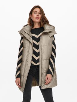 Demy long quilted vest