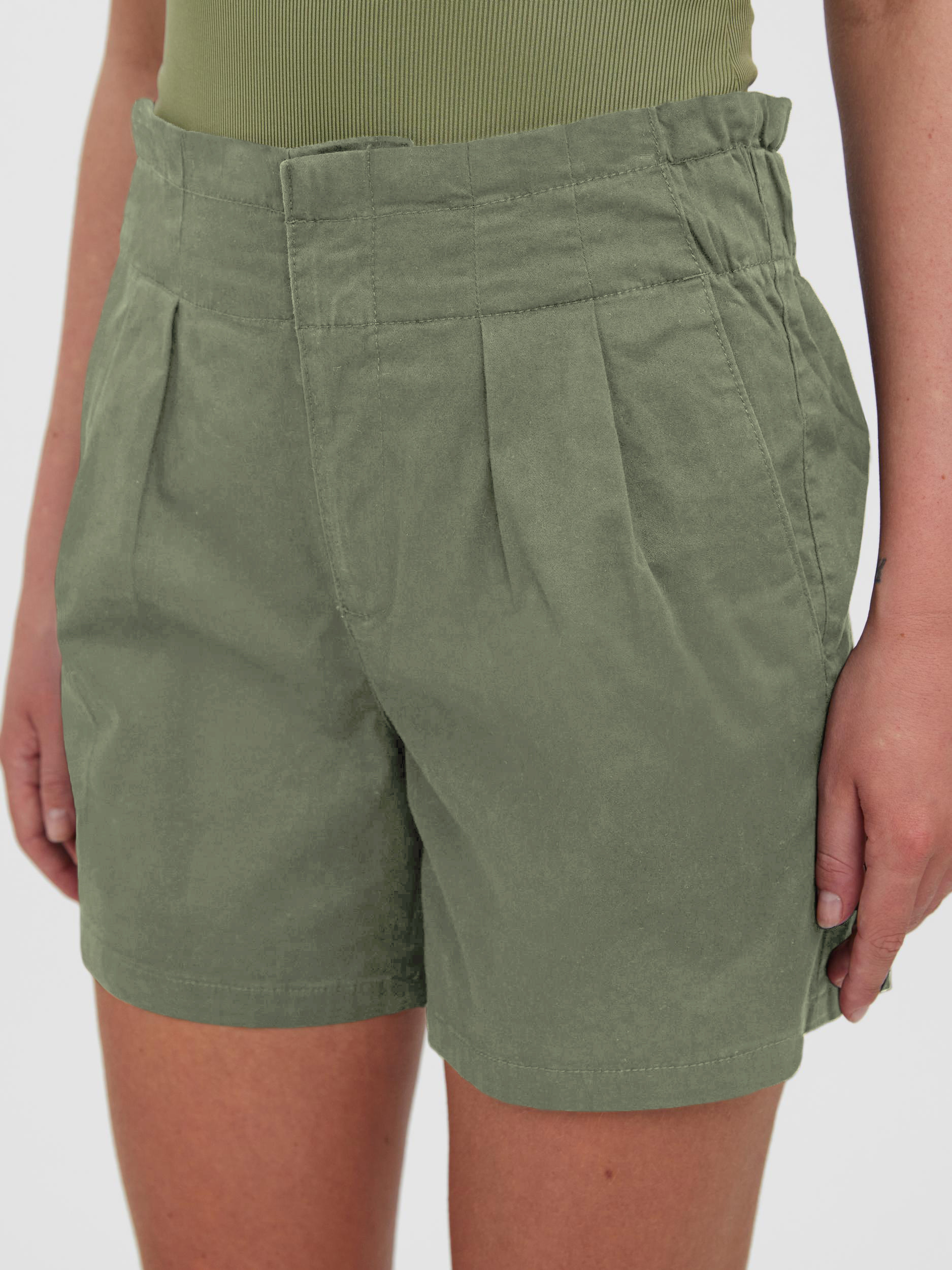 FINAL SALE- Evany high paperbag waist shorts