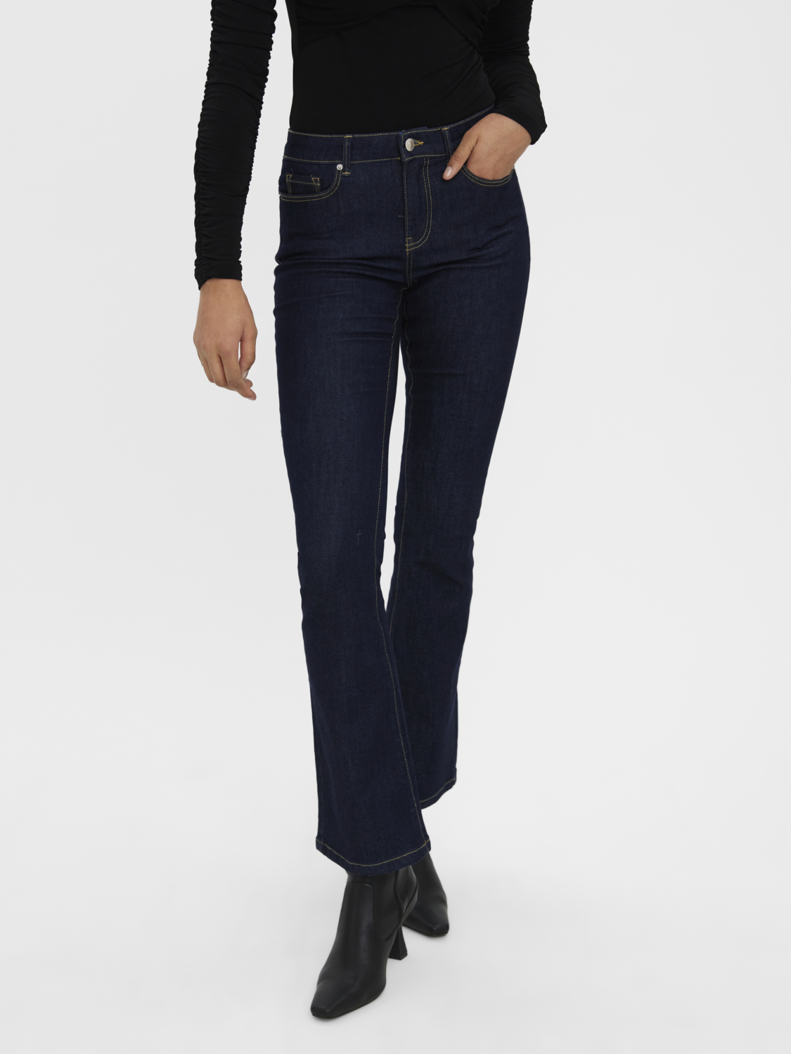 FINAL SALE- Peachy flared fit jeans