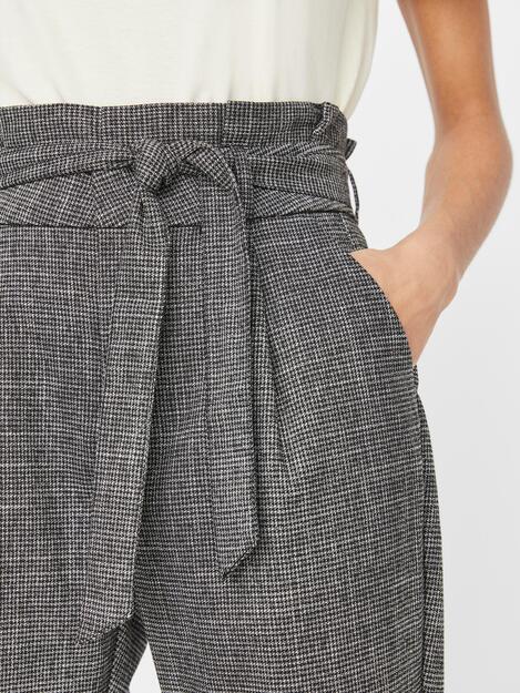 Pantalon taille froncée à carreaux Eva, NOIR, large